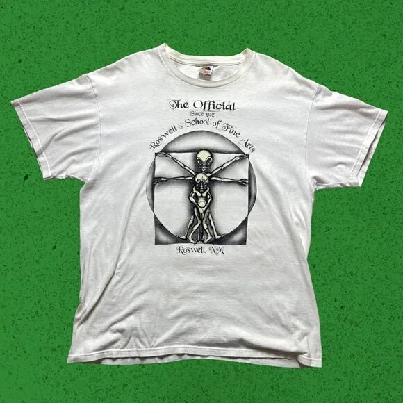 Vintage Alien Tourist Shirt - Picture 2 of 6